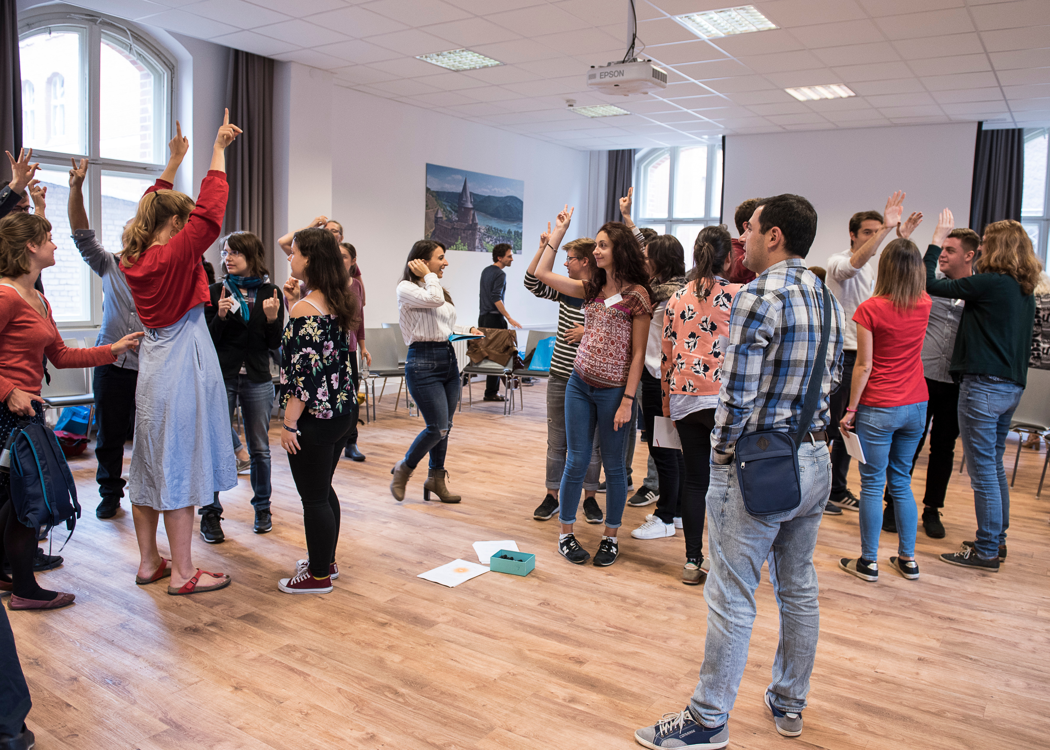 Participantes et participants lors d'une rencontre interculturelle