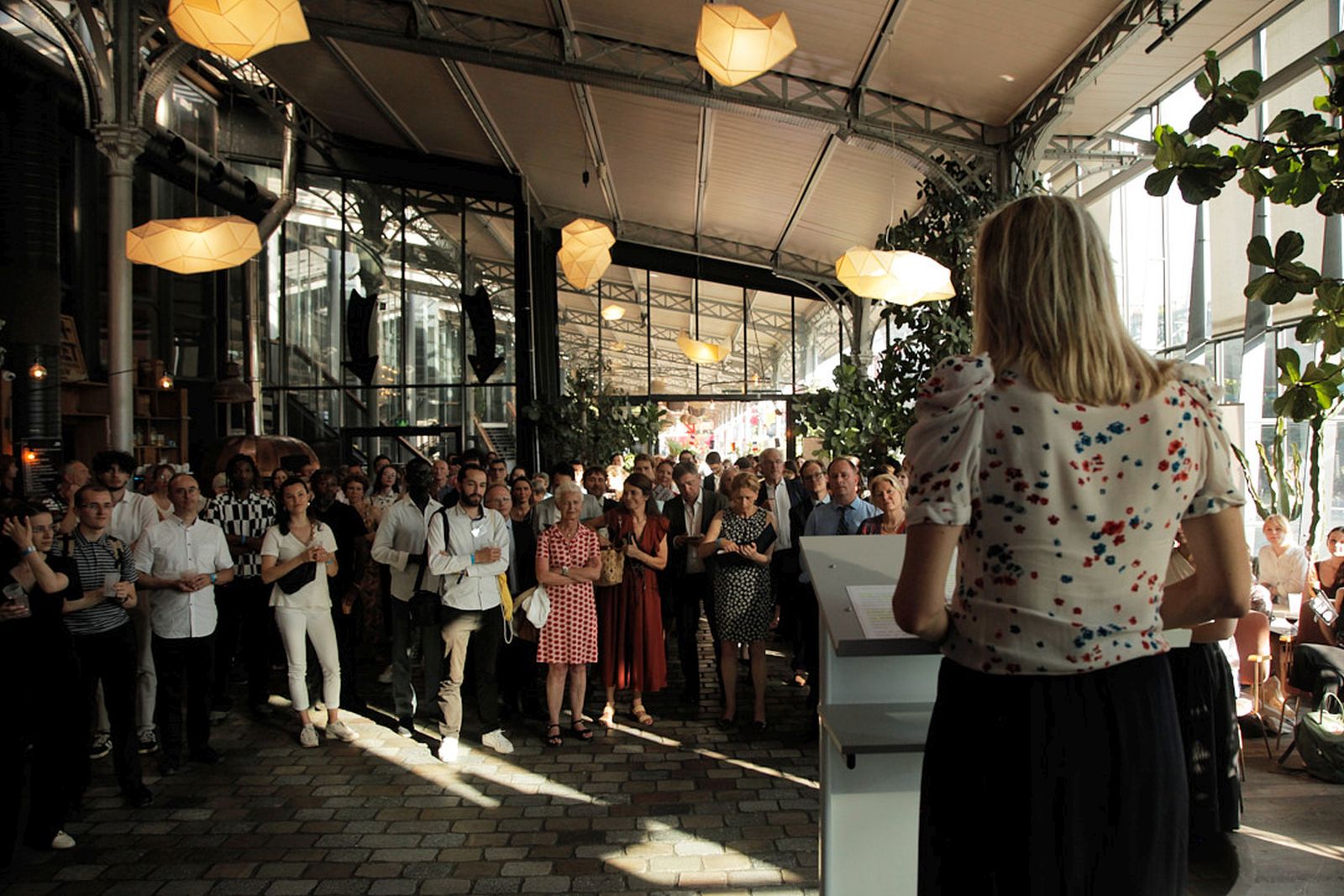 Le public lors du discours de Marie Barsacq