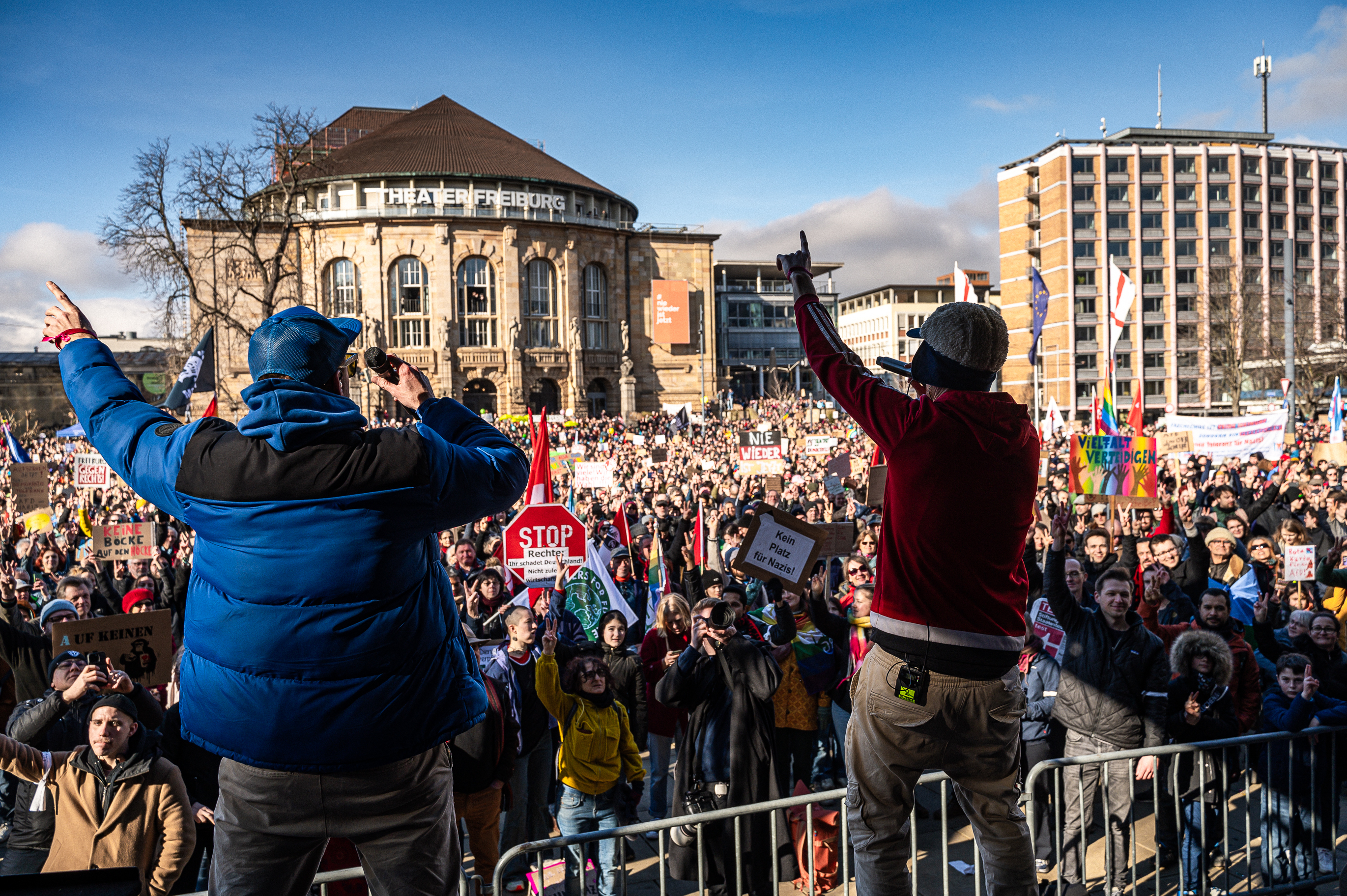 zweierpasch-demo-gegen-rechts-freiburg-foto-r-peter-herrmann.jpeg