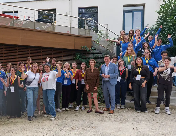 photo de groupe de la promotino 2023-2024 des jeunes ambassadeurs de l'OFAJ