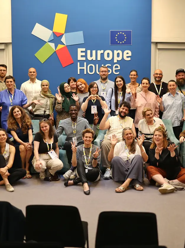 Photo de groupe 25 ans d’engagement en Europe du Sud-Est