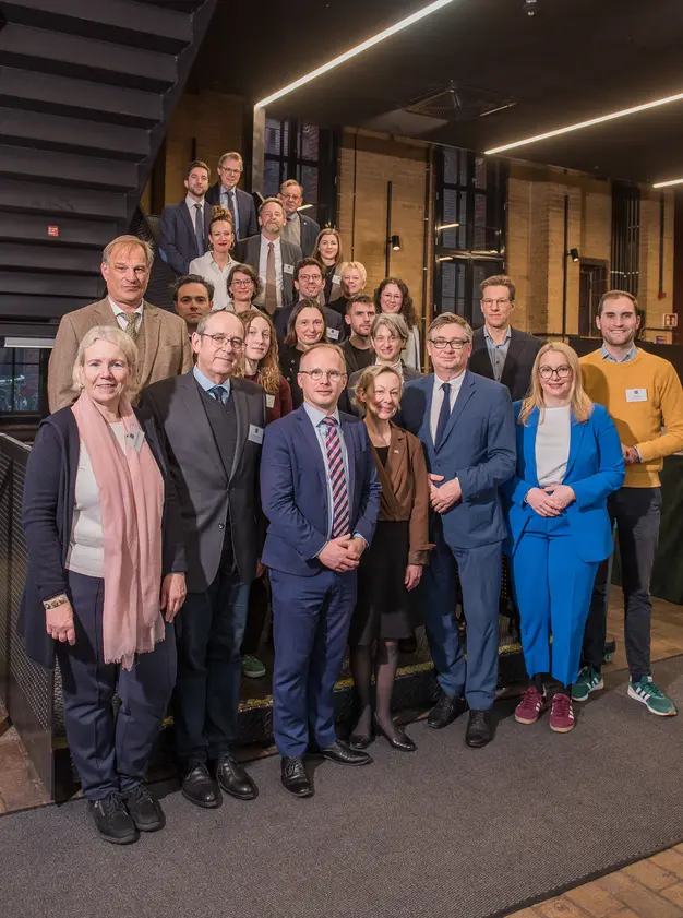 Photo de groupe du conseil d'administration de l'OFAJ en décembre 2025