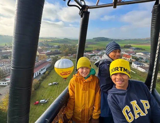 Premier vol en ballon des trois participants