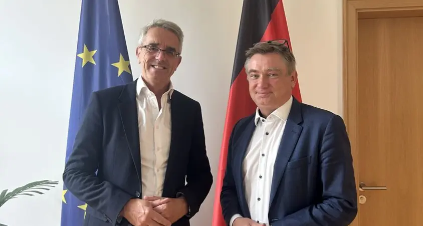 Ingo Behnel &amp; Tobias Bütow