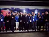 Les jeunes ambassadeurs et ambassadrices devant le train de nuit Berlin – Paris